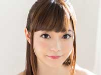 表AV女優の無修正AV作品「某中華サイトから無修正デビュー！お菓子を食べて潮吹きオナニー&SEX」愛沢のあ(成沢めい・橋本愛菜・吉高梢・大崎美奈)