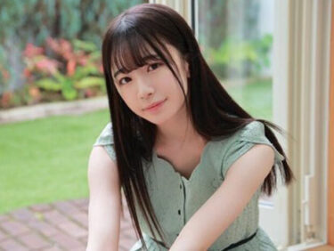 無修正個人撮影動画「21歳のあ・社長秘書に人生初のハメ撮りさせた・キャリアウーマン・秘書・流出」望実れい